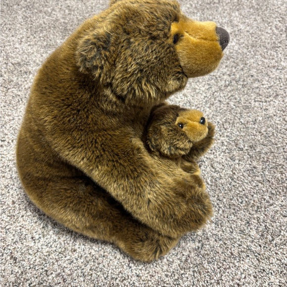 Lelly National Geographic Grizzly Bear with Baby plush toy - Picture 2 of 8